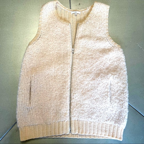 DONATING Versatile GAP vest wool blend sleeveless zipper front warm S stylish - Picture 3 of 14